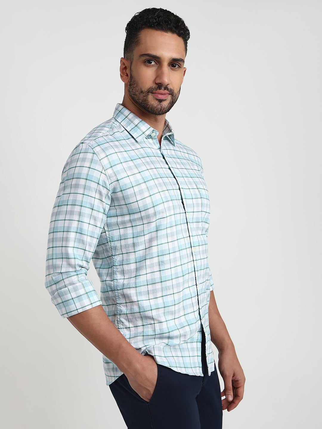Parx Men Blue Checks Slim Fit Cotton Blend Casual Shirt