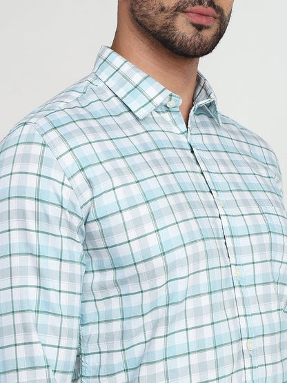 Parx Men Blue Checks Slim Fit Cotton Blend Casual Shirt