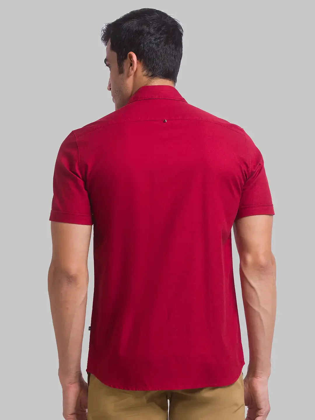 Men Red Slim Fit Solid Cotton Half Sleeve Shirts