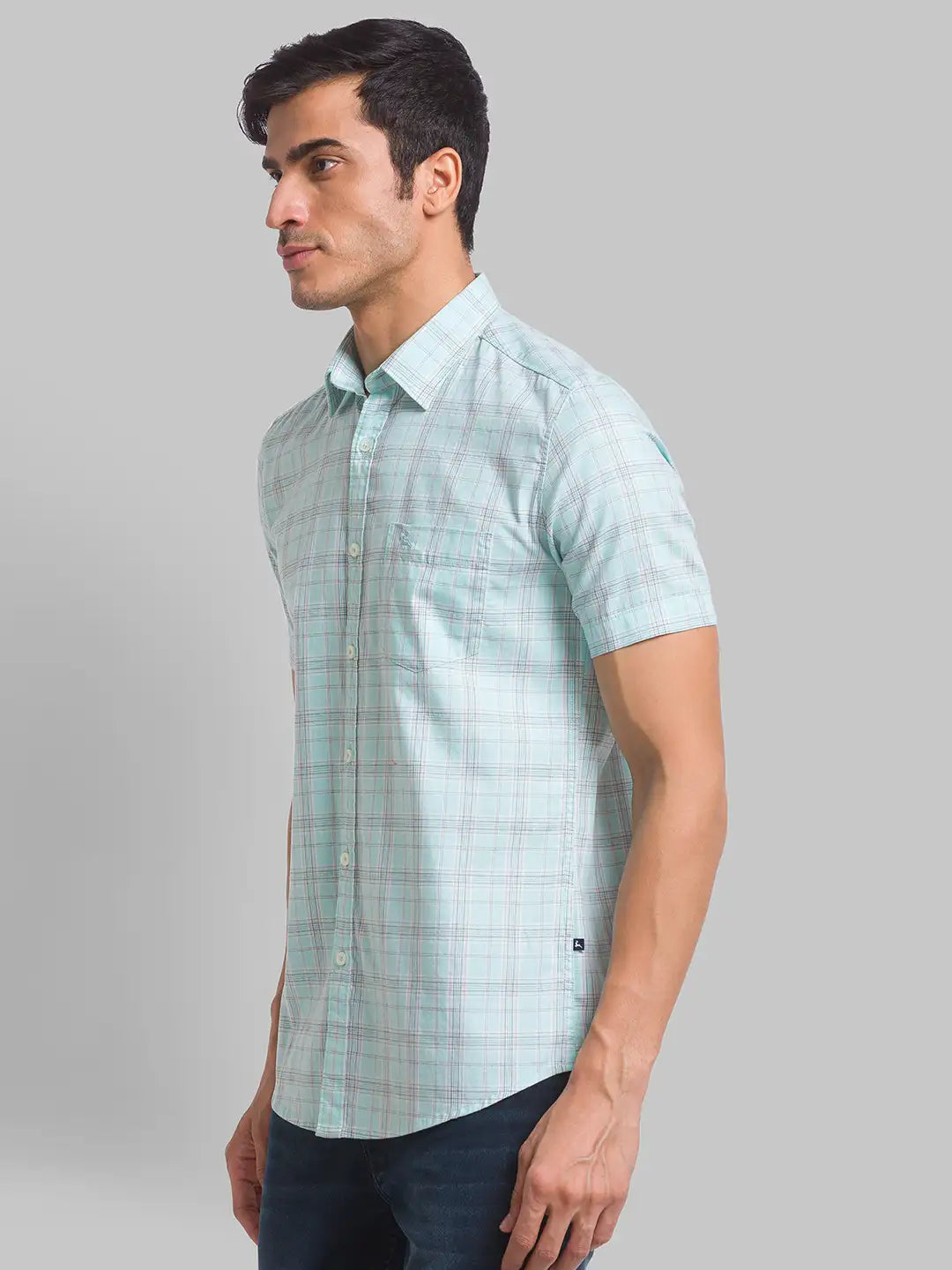 Men Green Slim Fit Checks Cotton Half Sleeve Shirts
