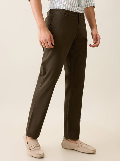 Parx Men Green Twill Low Rise Tapered Fit Cotton Blend Trouser