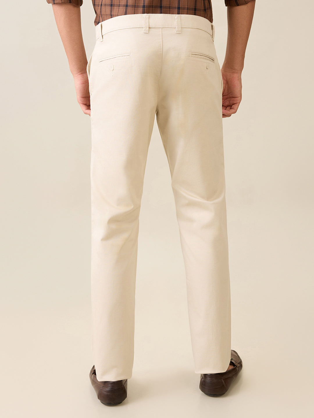 Parx Men Brown Solid-Dobby Low Rise Tapered Fit Cotton Blend Trouser