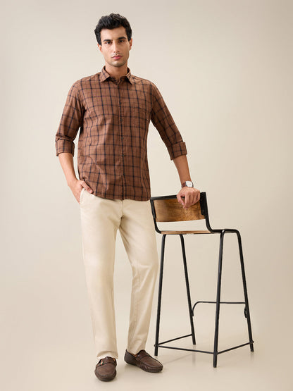 Parx Men Brown Solid-Dobby Low Rise Tapered Fit Cotton Blend Trouser