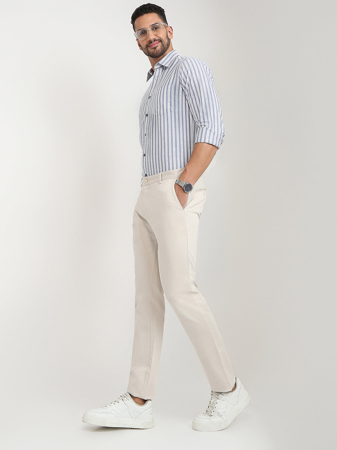 Parx Men Brown Printed Low Rise Tapered Fit Cotton Blend Trouser