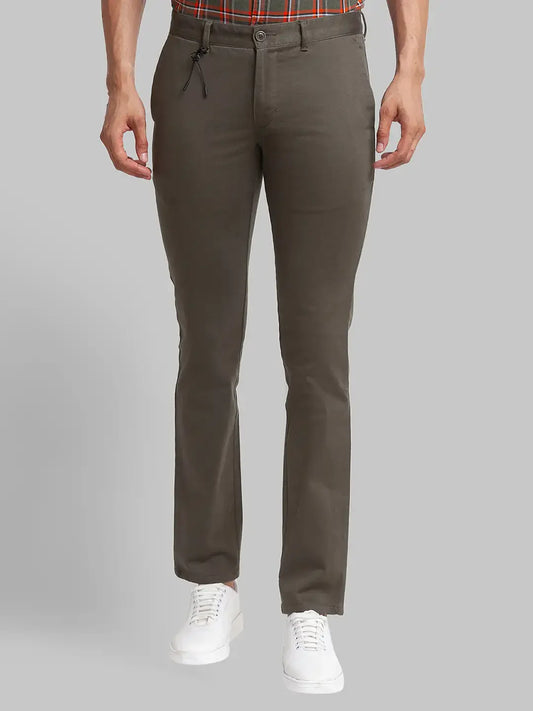 Men Green Super Slim Fit Solid Cotton Blend Trouser