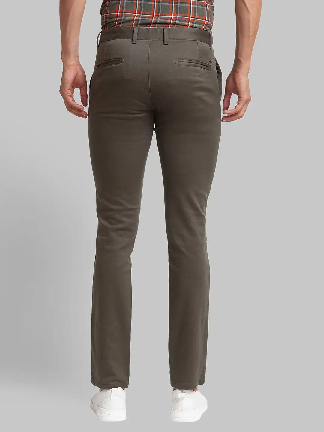 Men Green Super Slim Fit Solid Cotton Blend Trouser