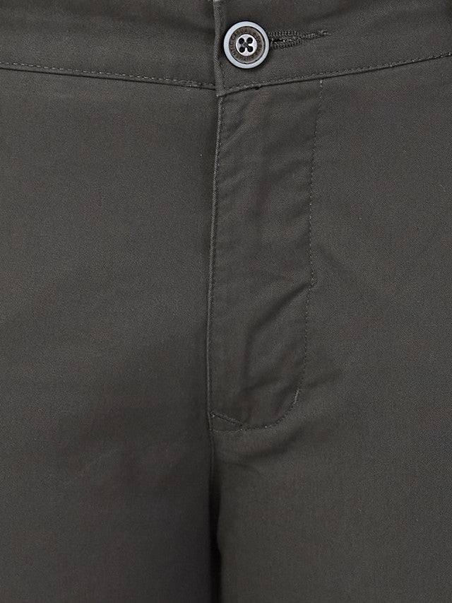 Parx Green Solid Slim Tapered Fit Cotton Blend Trouser