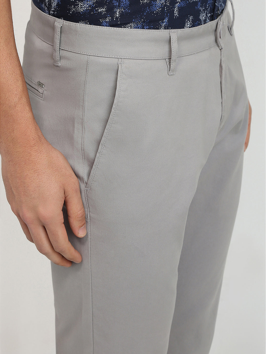 Parx Men Grey Solid Slim Tapered Fit Cotton Blend Trouser