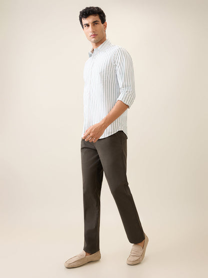 Parx Men Green Solid Slim Tapered Fit Cotton Blend Trouser