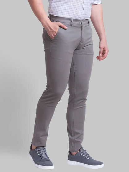 Men Grey Low Rise Tapered Fit Solid Cotton Blend Trouser