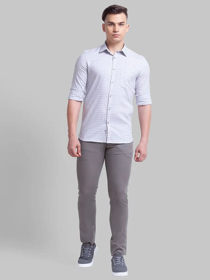 Men Grey Low Rise Tapered Fit Solid Cotton Blend Trouser