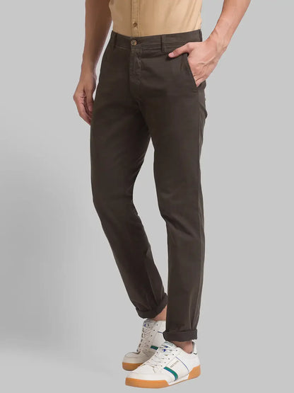 Men Green Lrt Fit Solid Cotton Blend Trouser