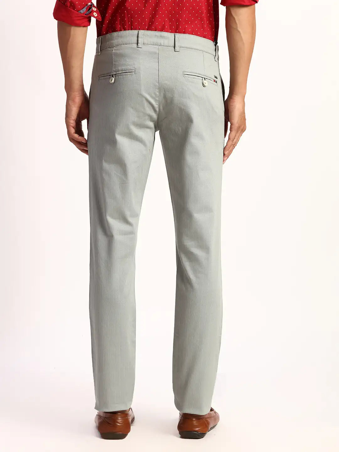 Men Green Lrt Fit Solid Cotton Blend Trouser