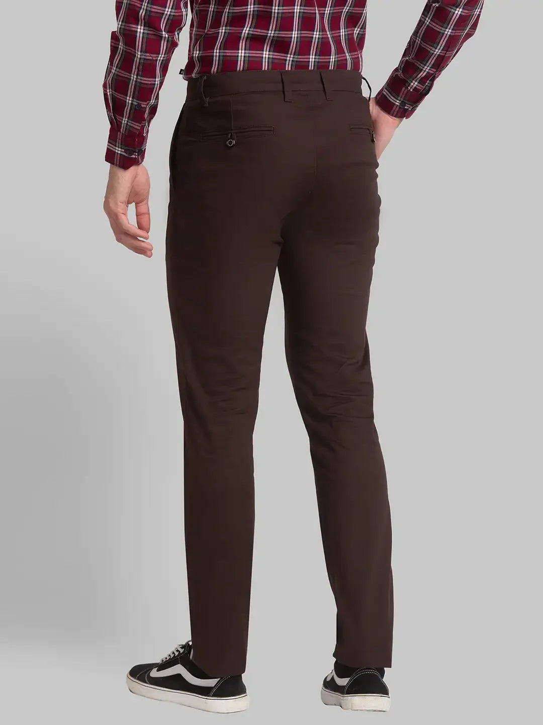 Men Brown Lrt Fit Solid Cotton Blend Trouser