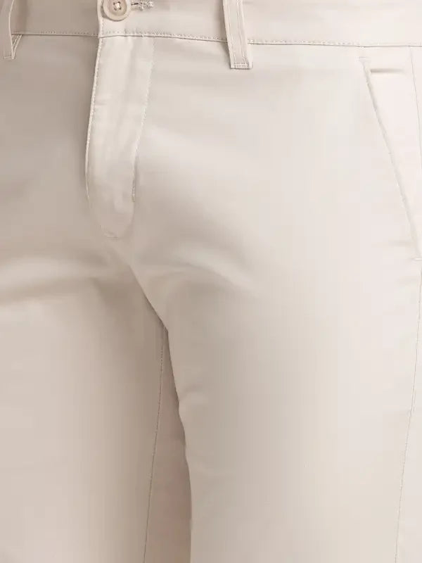 Men Fawn Lrt Fit Solid Cotton Blend Trouser