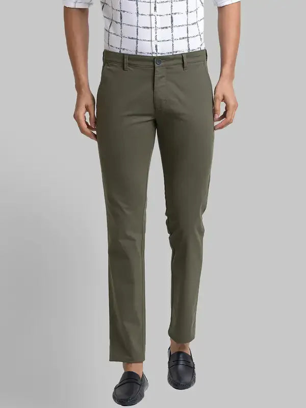 Men Green Lrt Fit Solid Cotton Blend Trouser