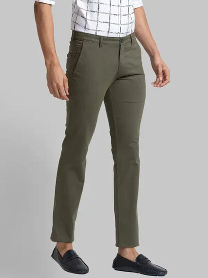 Men Green Lrt Fit Solid Cotton Blend Trouser