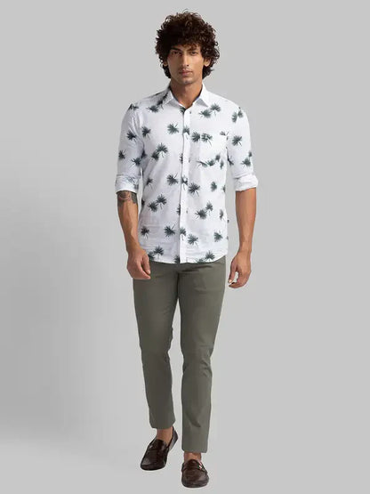 Men Green Lrt Fit Print Cotton Blend Trouser