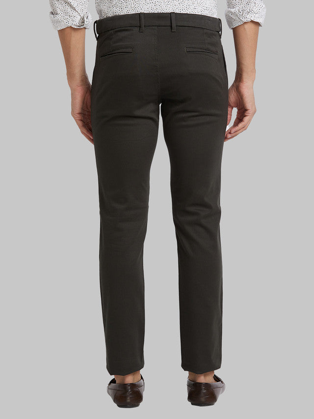 Parx Green Solid Low Rise Tapered Fit Cotton Blend Trouser