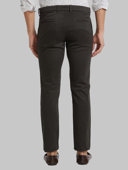 Parx Green Solid Low Rise Tapered Fit Cotton Blend Trouser