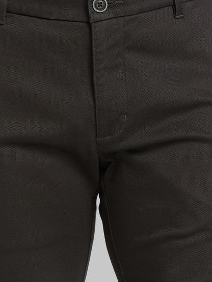 Parx Green Solid Low Rise Tapered Fit Cotton Blend Trouser