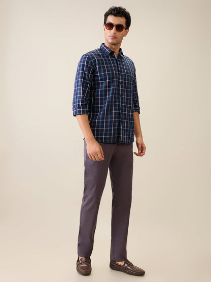 Parx Men Grey Solid Low Rise Tapered Fit Cotton Blend Trouser