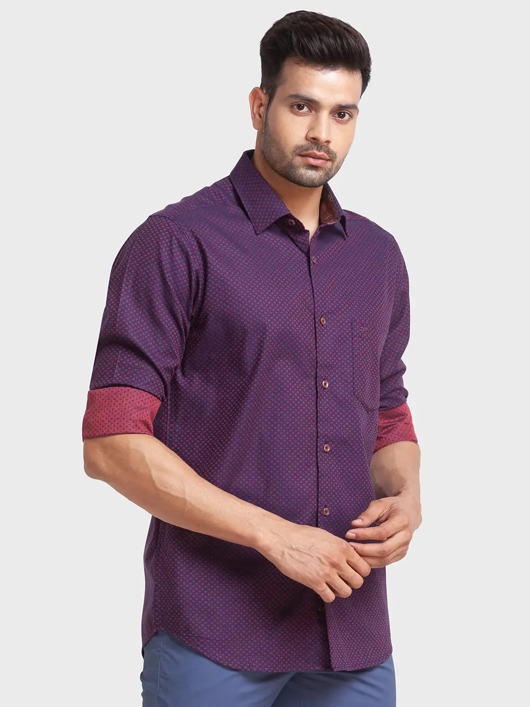 Men Red Tailored Fit Solid Cotton Full Sleeve Shirts