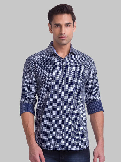 Men Blue Slim Fit Print Cotton Cut Away Collar Shirts