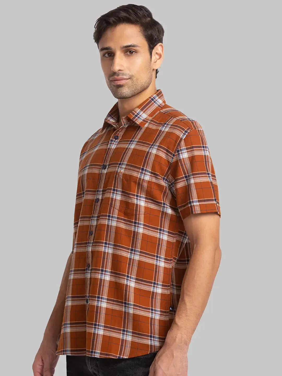 Men Brown Slim Fit Checks Cotton Full Sleeve Shirts